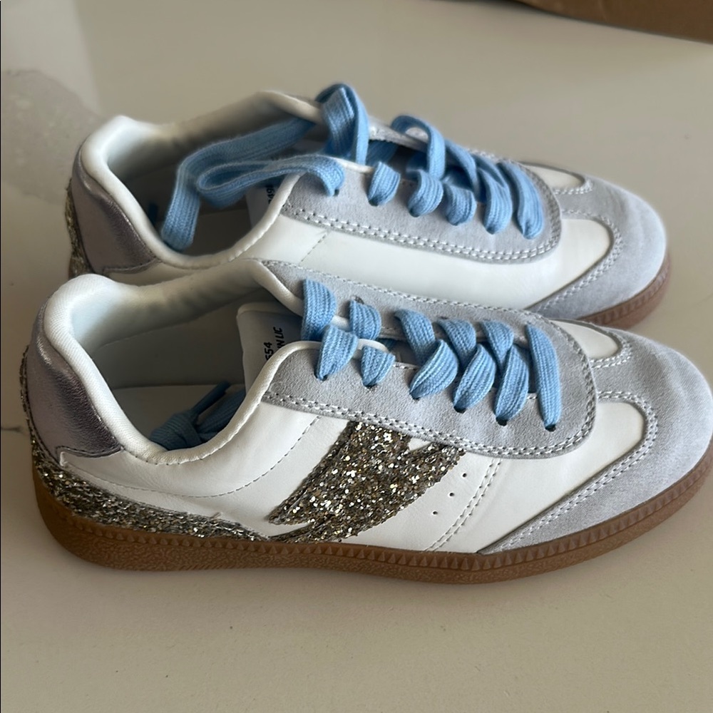 Steve Madden Kids Glitter Sneakers with Blue Laces